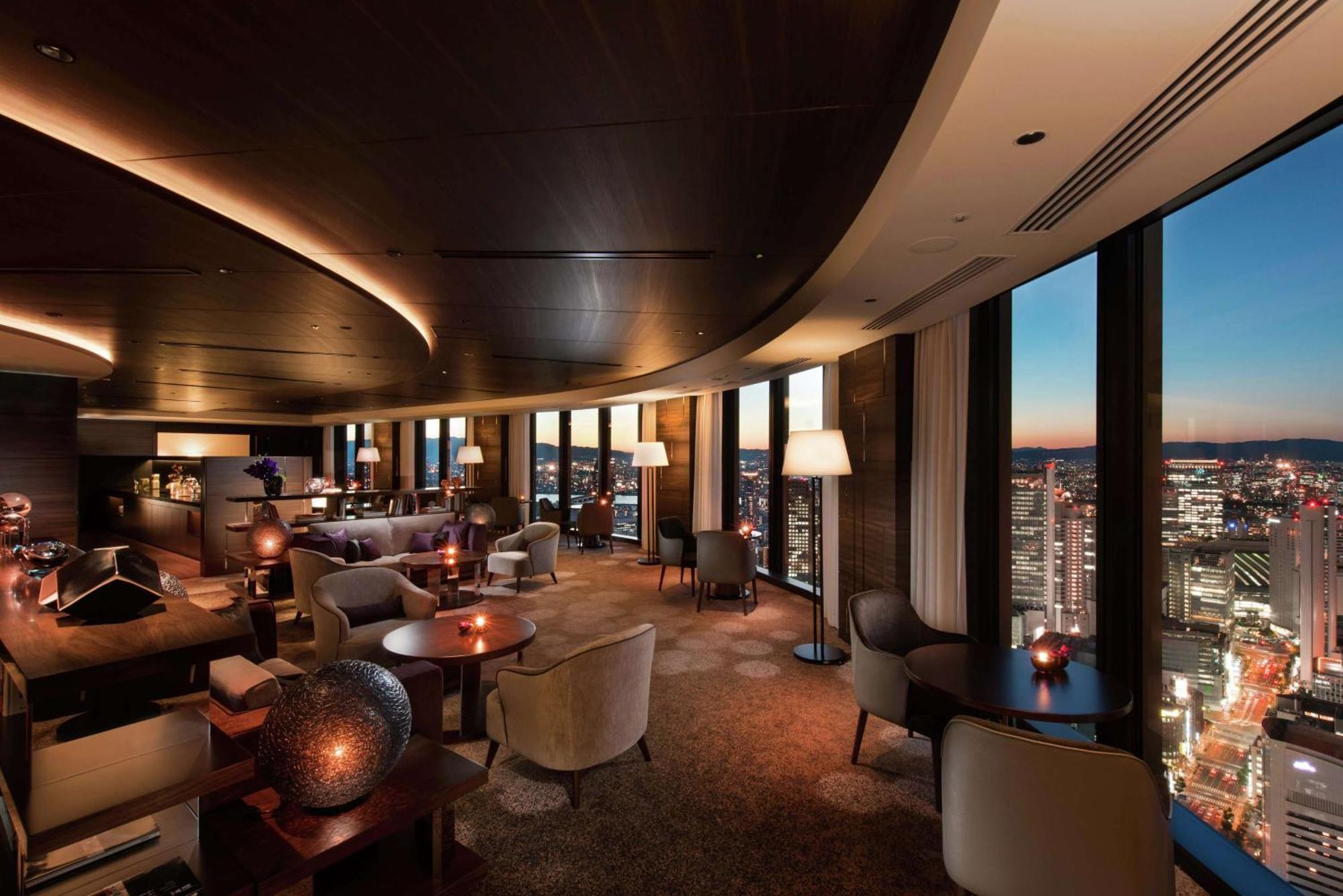 Conrad 5* Ōsaka
